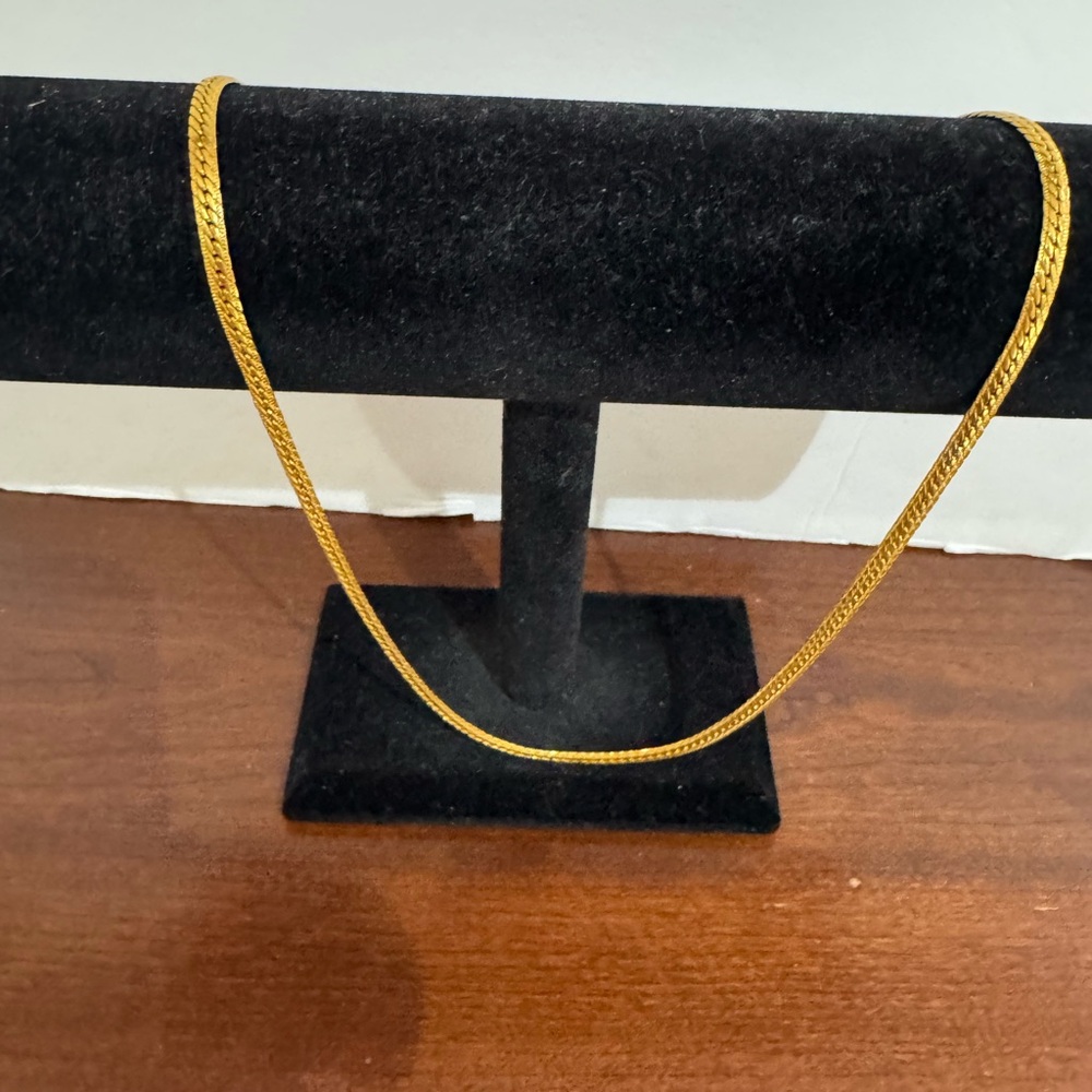 Source Unknown Gold-Tone Chain Necklace - image 8